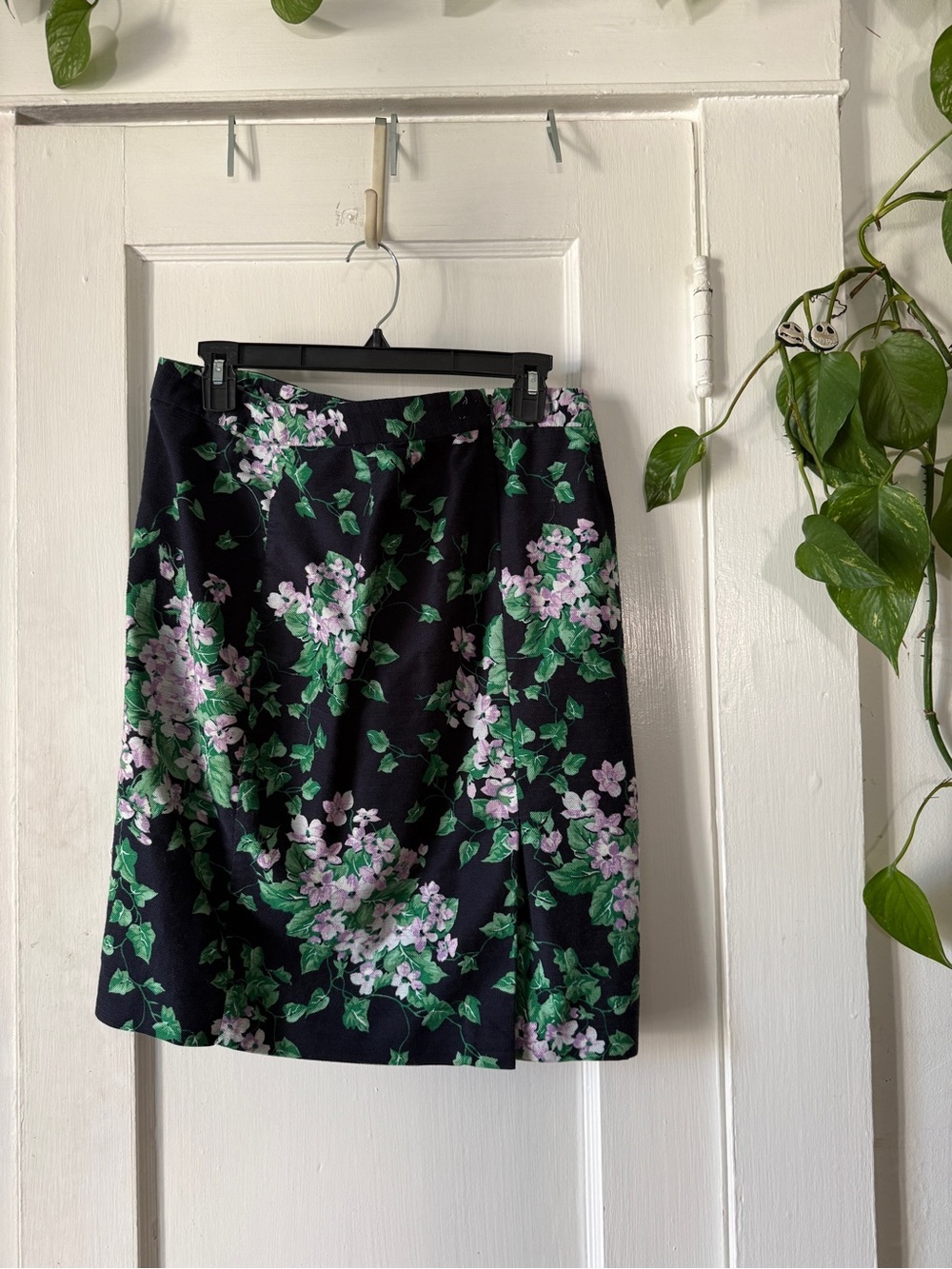 Talbots Black Floral A-Line Skirt with Pink Blossoms and Green Leaves size 10P